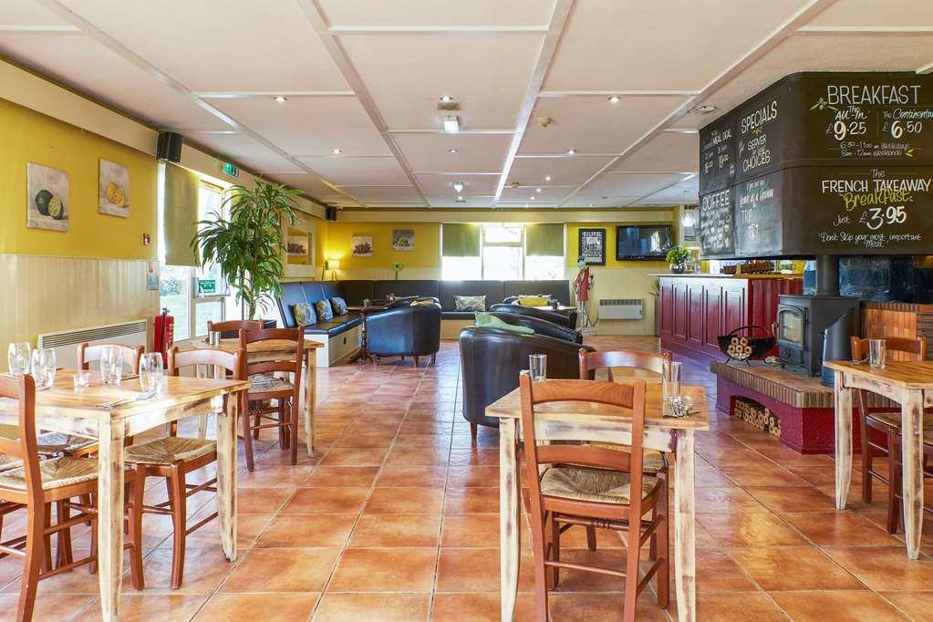 Campanile Hotel Вейкфілд Ресторан фото