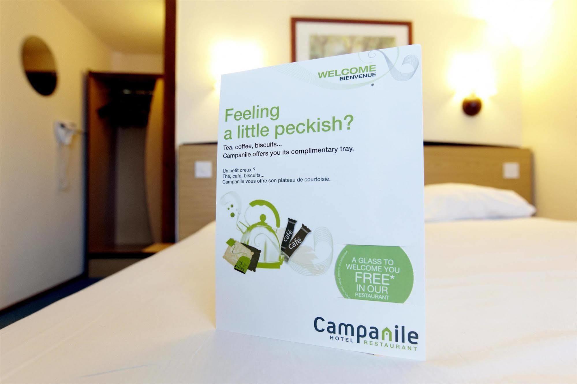 Campanile Hotel Вейкфілд Екстер'єр фото